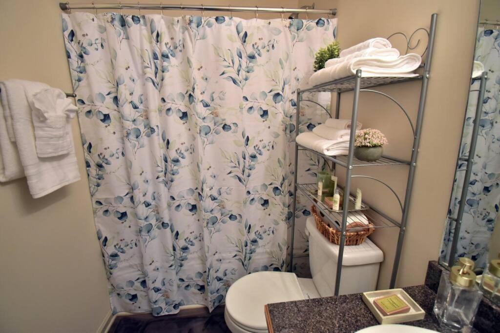 Cozy Renovated Winder Townhouse Traveller Awards 2025 Winner Ngoại thất bức ảnh