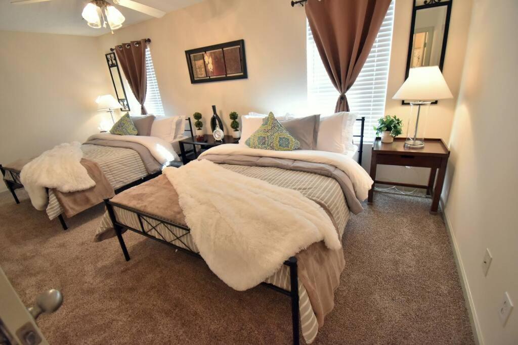 Cozy Renovated Winder Townhouse Traveller Awards 2025 Winner Ngoại thất bức ảnh